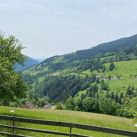 Bergblick Ferienhaus Kaning